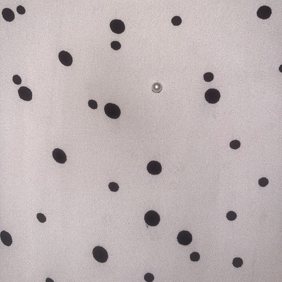 LOFT EUC XL Polka dot blouse with pearl detail - Picture 3 of 3